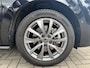 Volkswagen Multivan 1.4 eHybrid L1H1 Style 217PK | Automaat | Elektrische Klep | Airco | Navigatie | ArtVelours Bekleding | Adaptive Cruise Control | Achteruitrijcamera | Multifuntioneel Stuurwiel | Parkeersensoren Voor + Achter | Stoelverwarming |