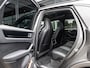 Porsche Cayenne 3.0 E-Hybrid Platinum Edition | SPORTDESIGN | SPORTCHRONO | PASM LUCHTVERING | PANORAMA/SCHUIF-KANTELDAK | INNODRIVE | 18-WEG STOELEN | HEAD-UP | ELEKTR.TREKHAAK | 22 INCH |