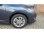 Renault Megane Estate 1.2 TCe Limited 101pk Navigatie, Panoramadak, Cruise, Pdc, 16"Lichtmetaal