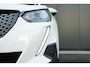 Peugeot 2008 1.2 131pk PureTech Blue Lease Allure | 360 Camera | Carplay | Adaptive Cruise | 17" |