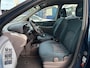 Nissan Almera Tino 2.0 Ambience Airco / Automaat