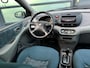 Nissan Almera Tino 2.0 Ambience Airco / Automaat