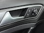 Volkswagen Golf 1.2 TSI Connected Series | 110PK | 6-bak | Navi | Climatronic | Stoelverwarming | Parkeersensoren | App-Connect