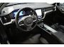 Volvo V60 B4 197PK Plus Dark | Schuifdak | Elektrische stoelen | Trekhaak