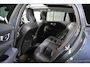 Volvo V60 B4 197PK Plus Dark | Schuifdak | Elektrische stoelen | Trekhaak