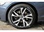 Volvo V60 B4 197PK Plus Dark | Schuifdak | Elektrische stoelen | Trekhaak