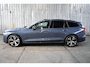 Volvo V60 B4 197PK Plus Dark | Schuifdak | Elektrische stoelen | Trekhaak