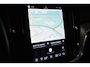Volvo V60 B4 197PK Plus Dark | Trekhaak | Leder | Schuifdak |