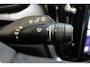 Volvo V60 B4 197PK Plus Dark | Trekhaak | Leder | Schuifdak |