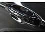 Volvo V60 B4 197PK Plus Dark | Trekhaak | Leder | Schuifdak |