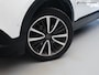 Opel Crossland X 1.2 Turbo Online Edition Sport (APPLE CARPLAY,LANE ASSIST,STUUR-STOELVERWARMING,KEYLESS,CAMERA,CRUISE,LM-VELGEN)
