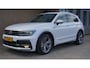 Volkswagen Tiguan 2.0 TSI 180pk DSG 4Motion 2x R-Line & Highline Pano.Dak Exclusive-Leder Trekhaak 19inch LM Virtual Cockpit *1e Eigenaar* NL Auto!