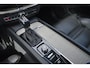 Volvo XC60 T5 AWD Inscription | Luchtvering | Panoramisch Schuif-/Kanteldak | Semi Elektrische Trekhaak | AWD | Geventileerd Leder | Head Up Display | Full Map Navigatie | Lederlook Dashboard | Elektrische Achterklep | BLIS | Adaptieve Cruise Control | 360 Graden Camera |