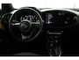 Toyota Aygo X Hybrid 115 GR Sport | Stoelverwarming | Keyless entry | Draadloze telefoonlader | Achteruitrijcamera | JBL premium sound |