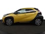 Toyota Aygo X Hybrid 115 GR Sport | Stoelverwarming | Keyless entry | Draadloze telefoonlader | Achteruitrijcamera | JBL premium sound |