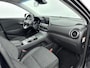 Hyundai Kona Electric EV Comfort Smart 64 kWh | SoH 95,5% | WLTP 484km | 3-fasen | Warmtepomp | Navigatie | Camera |