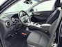 Hyundai Kona Electric EV Comfort Smart 64 kWh | SoH 95,5% | WLTP 484km | 3-fasen | Warmtepomp | Navigatie | Camera |