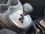 Toyota Aygo 1.0-12V Dynamic Navigator | AUTOMAAT | Met airco, elektrische ramen, navigatie en toerenteller!