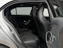 Mercedes-Benz A-klasse 250 Premium I Aut. I AMG I Leder I Pano.dak I Leder I Camera I Carplay