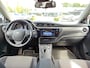 Toyota Auris 1.8 Hybrid DYNAMIC ULTIMATE STOELVERW KEYLESS 17'' LM-VELGEN 4S-BANDEN NAVI CLIMATE CONTROL BLUETOOTH CRUISE CONTROL