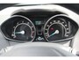 Ford Fiesta 1.0 Style Ultimate | Incl. 12 maanden garantie | Dealer onderhouden | Cruise control | Parkeersensoren | Airco | Verwamde voorruit | Bluetooth | Navigatie