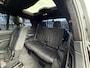 BMW X7 xDrive40i M-Pakket 7 Pers Panodak|Skylounge|Luchtvering Saphire Zwart!