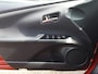 Toyota Prius 1.8 Full Hybrid 122PK Aut Active | Navi | BT | Cruise & Climate Control | Camera achter | Parkeersensoren v+a | Trekhaak | Draadloze telefoonoplader