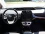 Toyota Prius 1.8 Full Hybrid 122PK Aut Active | Navi | BT | Cruise & Climate Control | Camera achter | Parkeersensoren v+a | Trekhaak | Draadloze telefoonoplader