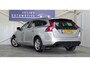 Volvo V60 1.6 T3 Momentum Volledig Onderhouden Trekhaak Leer APK 09-2027 Garantie!