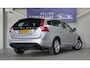 Volvo V60 1.6 T3 Momentum Volledig Onderhouden Trekhaak Leer Nieuwe APK Garantie!
