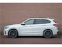 BMW X1 sDrive18i Executive, 69.000km NAP, M Sport, Camera, Head-up, Half leder, Trekhaak, HiFi, Sportstoelen.