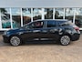 Toyota Corolla Touring Sports 2.0 Hybrid Business Plus | Stoelverwarming | Achterruitrij Camera | Lane Assist | Bluetooth