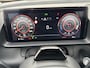 Hyundai Inster E-Motion 42 kWh 97pk | UIT VOORRAAD LEVERBAAR | NAVI | CAMERA | PARKEERSENSOREN | APPLE CARPLAY / ANDROID AUTO |