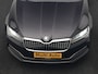 Skoda Superb Combi 1.4 TSI iV Business Edition PHEV 218pk Dealer O.H. | Adaptive Cruise | Camera | Stoelen Verwarmd | Apple Carplay | Navigatie | Crystal LED | DAB | Plug In Hybrid |