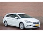 Opel Astra 1.4 Turbo Innovation, 1e eigenaar, Comfortstoelen, Camera, Trekhaak, Navigatie, Half leder, Park Assist.