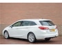 Opel Astra 1.4 Turbo Innovation, 1e eigenaar, Comfortstoelen, Camera, Trekhaak, Navigatie, Half leder, Park Assist.