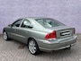 Volvo S60 2.4 Edition II Chrono | Unieke Kilometerstand! | Stoelverwarming | Schuif/Kanteldak | Trekhaak | Climate Control | Parkeersensoren | Gelaagd Glas