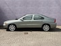 Volvo S60 2.4 Edition II Chrono | Unieke Kilometerstand! | Stoelverwarming | Schuif/Kanteldak | Trekhaak | Climate Control | Parkeersensoren | Gelaagd Glas