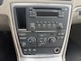 Volvo S60 2.4 Edition II Chrono | Unieke Kilometerstand! | Stoelverwarming | Schuif/Kanteldak | Trekhaak | Climate Control | Parkeersensoren | Gelaagd Glas