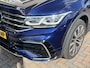 Volkswagen Tiguan Allspace 1.5 TSI R-Line 7p. / 7 PERSOONS/ AUTOMAAT/ 2X R-LINE/ DIGITAL DASH/ CRUISE/ NAVI/ APP-CONNECT/ PARK. SENSOREN + CAMERA/ CLIMA/ KEYLESS