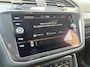 Volkswagen Tiguan Allspace 1.5 TSI R-Line 7p. / 7 PERSOONS/ AUTOMAAT/ 2X R-LINE/ DIGITAL DASH/ CRUISE/ NAVI/ APP-CONNECT/ PARK. SENSOREN + CAMERA/ CLIMA/ KEYLESS