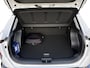 Hyundai Kona Electric Pure Edition Long Range 64.8kWh 204pk | STOEL + STUURVERW. | ADAPTIVE CRUISE | CAMERA | APPLE CARPLAY / ANDROID AUTO |