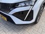 Peugeot 408 1.6 HYbrid 225 EAT8 Allure Avantage | Tot 8 jaar Garantie | Stekkerhybride | Slechts 4121 KM | 360 Graden Camera | Digitaal Dashboard | Dode Hoek Bewaking | LED Verlichting | Stoel & Stuurverwarming | Draadloos Apple Carplay & Android auto | Lichtmetalen velgen | Groot Multimedia Scherm |