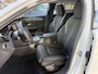 Peugeot 408 1.6 HYbrid 225 EAT8 Allure Avantage | Tot 8 jaar Garantie | Stekkerhybride | Slechts 4121 KM | 360 Graden Camera | Digitaal Dashboard | Dode Hoek Bewaking | LED Verlichting | Stoel & Stuurverwarming | Draadloos Apple Carplay & Android auto | Lichtmetalen velgen | Groot Multimedia Scherm |