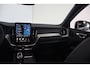 Volvo XC60 Plus Black Edition Recharge Plug-In Hybrid AWD R Design T8