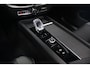 Volvo XC60 Plus Black Edition Recharge Plug-In Hybrid AWD R Design T8