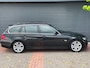 BMW 3-Serie Touring 325i Automaat | Pano | Leder | Navi | Trekhaak