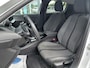 Peugeot 208 1.2 Hybrid 110 e-DCS6 Allure | Parkeerhulp | Cruise Control | Automaat | Apple Carplay/Android Auto