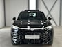 Volkswagen T-Roc 1.5 eTsi R-Line First Edition | H&K | Trekhaak | Pano | Black-style | Licht-pakket (IQ.Light)