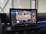 Volkswagen T-Roc 1.5 eTsi R-Line First Edition | H&K | Trekhaak | Pano | Black-style | Licht-pakket (IQ.Light)